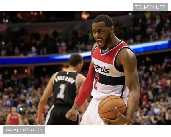 约翰·沃尔挡拆创造高效空间提升队伍整体进攻节奏