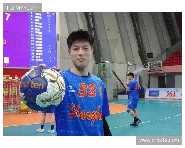 故意手球判罚标准为何常引发裁判尺度争议？