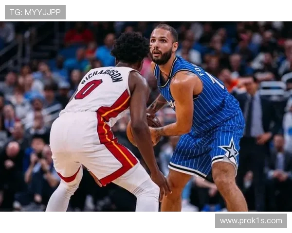 篮球防守站位规则详解：合法与非法站位的判定标准